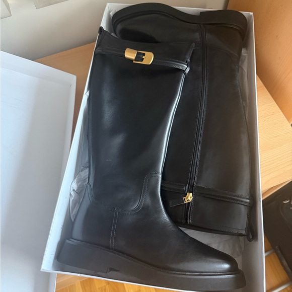 NWT Reiss Black Briony Leather Knee Boots with Gold Buckle - Picture 7 of 13